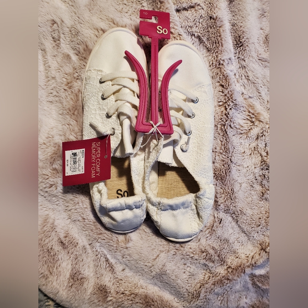 SO Redwood Women's Sneakers-Size 10 White